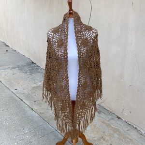 Flower woven shawl